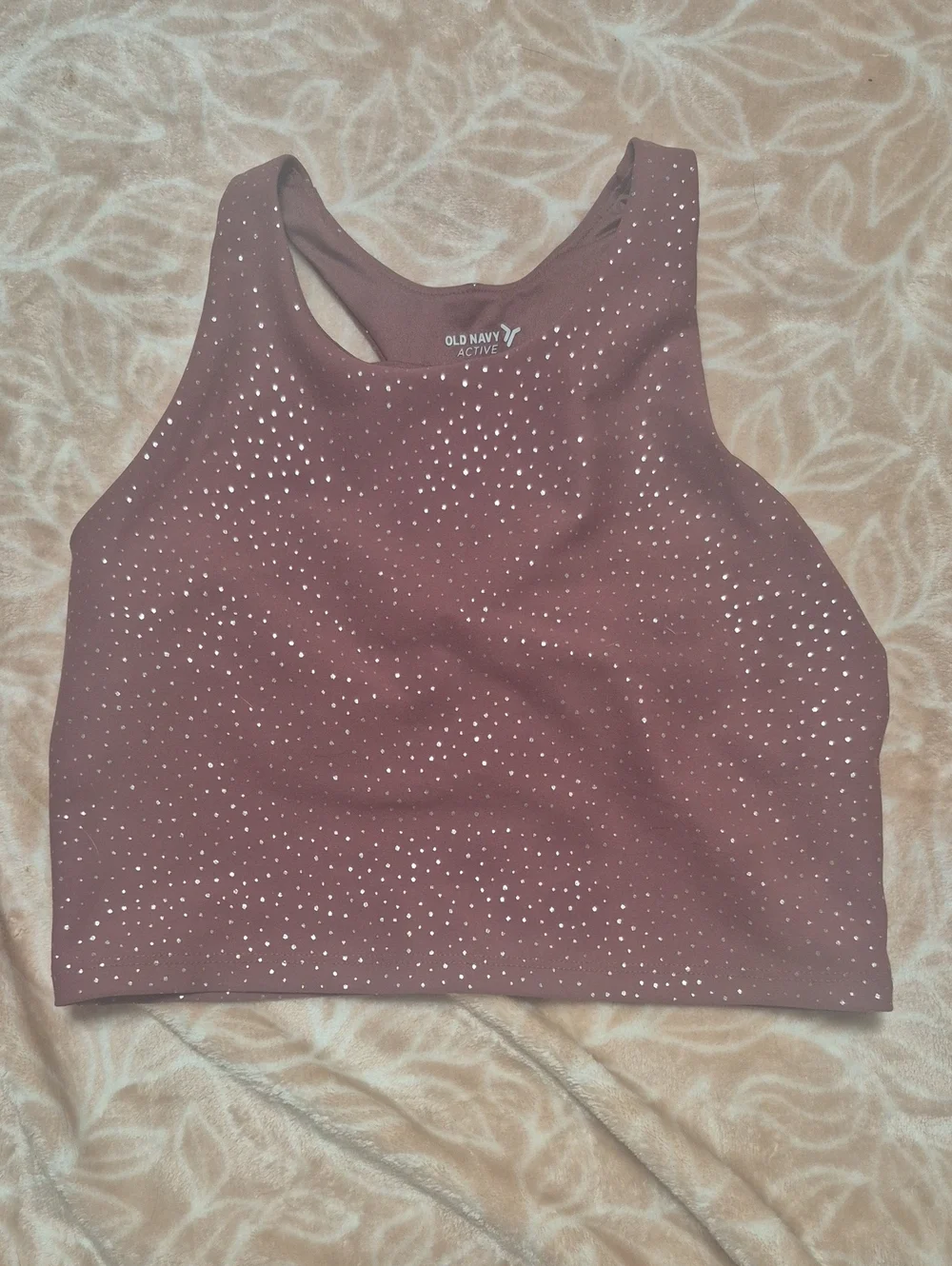 Girls Crop Top with built-in bra. Old Navy Active